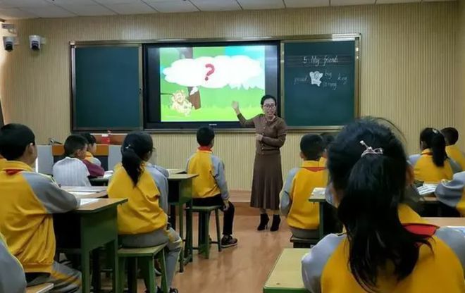 中小学公开课像演戏？一线教师呼J9九游会 九游会J9吁取消公
